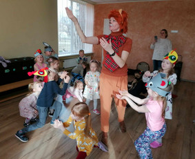 Animatorė, edukatorė, vaikų švenčių vedėja. - Animatoriai, personažai vaikams - 4 Animatoriai, personažai vaikams - Animatorė, edukatorė, vaikų švenčių vedėja. - 4