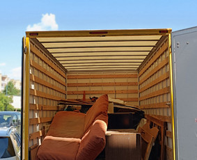 Šiukšlių išvežimas - Krovinių pervežimas, perkraustymas, senų baldų išvežimas - 4