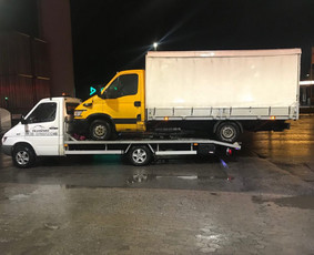 Tralo paslaugos, pagalba kelyje 24/7 kroviniu pervežimas - Pagalba užklimpus automobiliui - 1 Pagalba užklimpus automobiliui - Tralo paslaugos, pagalba kelyje 24/7 kroviniu pervežimas - 1