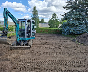 Mini ekskavatoriaus paslaugos - Sklypo lyginimas, formavimas - 1 Sklypo lyginimas, formavimas - Mini ekskavatoriaus paslaugos - 1