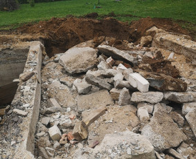 Visi griovimo pjovimo darbai bei šiukšliu baldu išvežimas / Griovimo darbai / Darbų pavyzdys ID 3466824