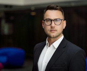 Verslo portretai - Nuotraukų redagavimas - 1 Nuotraukų redagavimas - Verslo portretai - 1