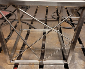 Suvirinimo Paslauga Gaminiai iš Metalo Atvykstu į Vietą - Metalo gaminiai, suvirintojai - 1 Metalo gaminiai, suvirintojai - Suvirinimo Paslauga Gaminiai iš Metalo Atvykstu į Vietą - 1