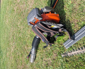 Sodo įrankių nuoma Teritorijų lapu šiukšlių siurbimas / M and M / Darbų pavyzdys ID 3479888