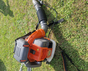 Sodo įrankių nuoma Teritorijų lapu šiukšlių siurbimas / M and M / Darbų pavyzdys ID 3479890