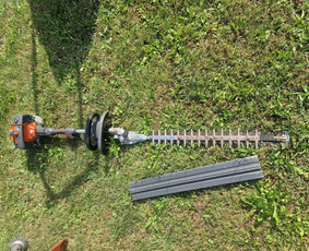 Sodo įrankių nuoma Teritorijų lapu šiukšlių siurbimas / M and M / Darbų pavyzdys ID 3479894