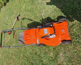 Sodo įrankių nuoma Teritorijų lapu šiukšlių siurbimas / M and M / Darbų pavyzdys ID 3479898