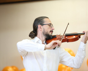 Būgnai, fortepijonas, dainavimas, fleita, smuikas, gitara / Muzikinio ugdymo studija „MUZIKALI LAPĖ“ / Darbų pavyzdys ID 3484248