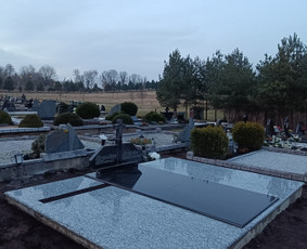 Granito plok&scaron;tės kapams, dengimas - Paminklai,kapų renovacija,dengimas plok&scaron;tėmis. - 4