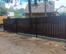 Montuojam segmentines ir metaliniu tvoralenčių tvoras / Arvydas / Darbų pavyzdys ID 3485560