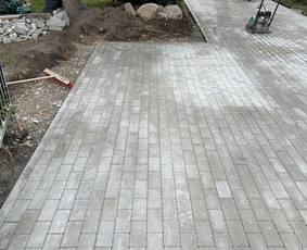 Trinkelių klojimas,vejos laistymo įrengimas,gerbuvio darbai / MB KLOTEKA / Darbų pavyzdys ID 3485992