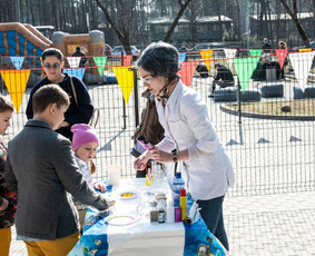 Moksliniai, magijos šou vaikams - Animatorė / vaikų švenčių vedėja - 2