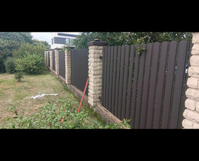 Montuojam segmentines ir metaliniu tvoralenčių tvoras / Arvydas / Darbų pavyzdys ID 3492940