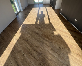 Laminato, Vinilo ir kitų dangų įrengimas. / Grindų meistrai / Darbų pavyzdys ID 3494398