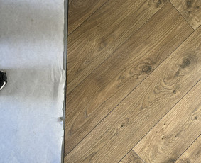 Laminato, Vinilo ir kitų dangų įrengimas. / Grindų meistrai / Darbų pavyzdys ID 3494424
