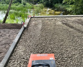 Trinkelių pagrindo paruošimas - Trinkeliu klojimas - 1