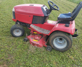 Pjaunu žole traktoriuku/trimeriu/žoliapjove - Pievų šienavimas - 2 Pievų šienavimas - Pjaunu žole traktoriuku/trimeriu/žoliapjove - 2