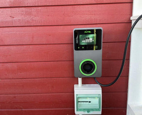 Saulės elektriniu bei įkrovimo stotelių pardavimas ir ranga - Elektromobilių įkrovimo stotelės - 2 Elektromobilių įkrovimo stotelės - Saulės elektriniu bei įkrovimo stotelių pardavimas ir ranga - 2