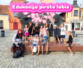 Edukacija pirato lobis. Žemėlapio orientavimosi linksmosios užduotys su piratu Sparow