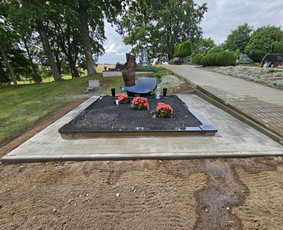 Paminklai, kapų įrengimas, dengimas plokštėmis / Aivaras Kubilius / Darbų pavyzdys ID 3506216
