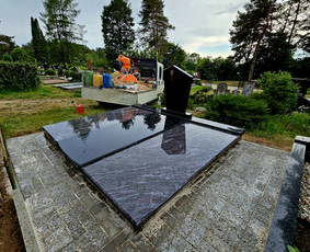 Paminklai, kapų įrengimas, dengimas plokštėmis / Aivaras Kubilius / Darbų pavyzdys ID 3506246