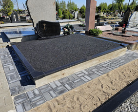 Paminklai, kapų įrengimas, dengimas plokštėmis - Kapavietės pamatų betonavimas - 1 Kapavietės pamatų betonavimas - Paminklai, kapų įrengimas, dengimas plokštėmis - 1