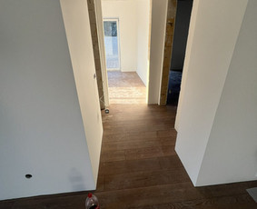 Laminato, Vinilo ir kitų dangų įrengimas. / Grindų meistrai / Darbų pavyzdys ID 3507172