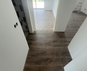 Laminato, Vinilo ir kitų dangų įrengimas. / Grindų meistrai / Darbų pavyzdys ID 3507180