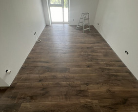 Laminato, Vinilo ir kitų dangų įrengimas. / Grindų meistrai / Darbų pavyzdys ID 3507186
