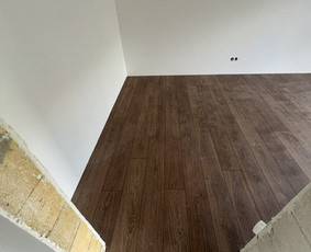 Laminato, Vinilo ir kitų dangų įrengimas. / Grindų meistrai / Darbų pavyzdys ID 3507194
