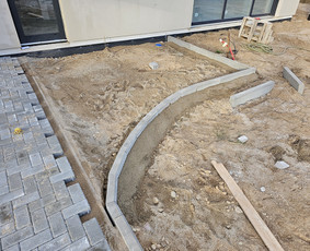 Vejos bortelių įrengimas - Trinkelių klojimas ir gerbūvio darbai - 1