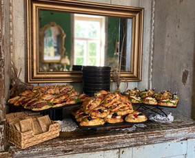 Maitinimas renginiams, šventėms. - Vieno kąsnio sumuštiniai - 1 Vieno kąsnio sumuštiniai - Maitinimas renginiams, šventėms. - 1