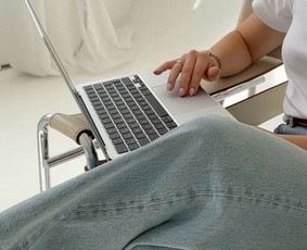 Asmeninė asistentė / Socialinių tinklų administratorė - Virtualūs asistentai - 1 Virtualūs asistentai - Asmeninė asistentė / Socialinių tinklų administratorė - 1
