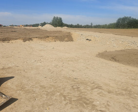 Žemės kasimas, sklypo formavimas, inžineriniai tinklai. / UAB TORUZ / Darbų pavyzdys ID 3512842