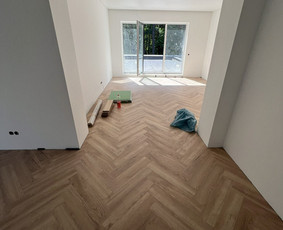 Laminato, Vinilo ir kitų dangų įrengimas. / Grindų meistrai / Darbų pavyzdys ID 3517588