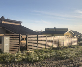Tvoros,vartai,automatika,metalinės konstrukcijos / Tvorainė / Darbų pavyzdys ID 697693