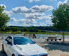 Mercedes automobilių nuoma su vairuotojo paslauga / Mercedes Automobiliai / Darbų pavyzdys ID 3520042