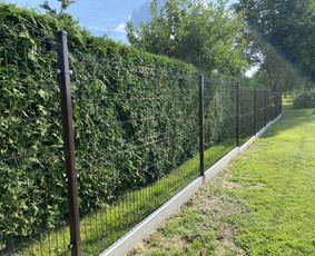 Modernių tvorų įrengimas nuo pagrindų - Tinklinės tvoros - 2 Tinklinės tvoros - Modernių tvorų įrengimas nuo pagrindų - 2