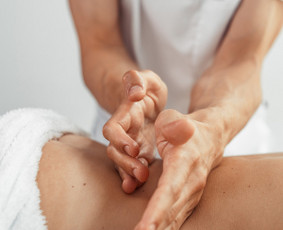 Revive Your Body / Refresh Your Mind - Masažo paslaugos - 2 Masažo paslaugos - Revive Your Body / Refresh Your Mind - 2