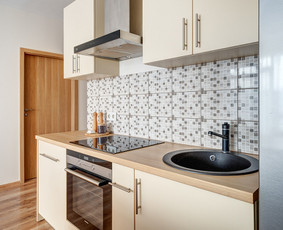 Nekilnojamojo turto brokeris Vilniuje Darjuš Urbanovič / Darjuš Urbanovič / Darbų pavyzdys ID 3530419