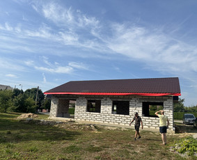 Terasos, karkasiniai statiniai, vent. fasadai, sandeliukai. / NETIKRI BROLIAI / Darbų pavyzdys ID 3534889