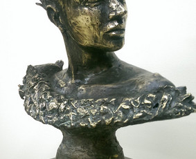 Bronza