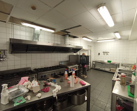 Valymo Paslaugos Lietuvoje - Komercinių patalpų valymas - 2 Komercinių patalpų valymas - Valymo Paslaugos Lietuvoje - 2