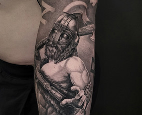 Tatuiruočių meistrai - Tatuiruočių eskizų piešimas - 2 Tatuiruočių eskizų piešimas - Tatuiruočių meistrai - 2