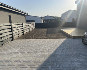 Vejos įrengimas .Augalų sodinimas. Trinkelių klojimas. / FlorAgra / Darbų pavyzdys ID 3546197