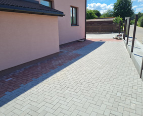 Drenažo įrengimas - Klojame trinkeles,dedame bordiurus,tvarkome senas trinkeles - 2