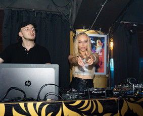 Dj/Garso ir apšvietimo įranga - DJ aparatūros nuoma - 1 DJ aparatūros nuoma - Dj/Garso ir apšvietimo įranga - 1