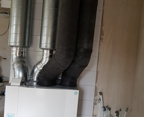 Ypač galingas vėdinimo įrenginys, kuris telpa ne į kiekvieną katilinę :)