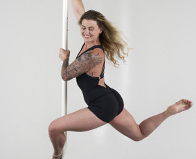 Pole Dance ir Oro Akrobatikos Šou / MB pole sporto akademija / Darbų pavyzdys ID 3552271