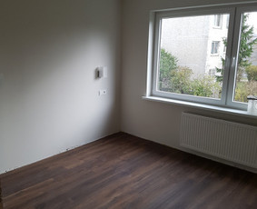 Vidaus apdailos darbai - Laminato klojimas - 2 Laminato klojimas - Vidaus apdailos darbai - 2